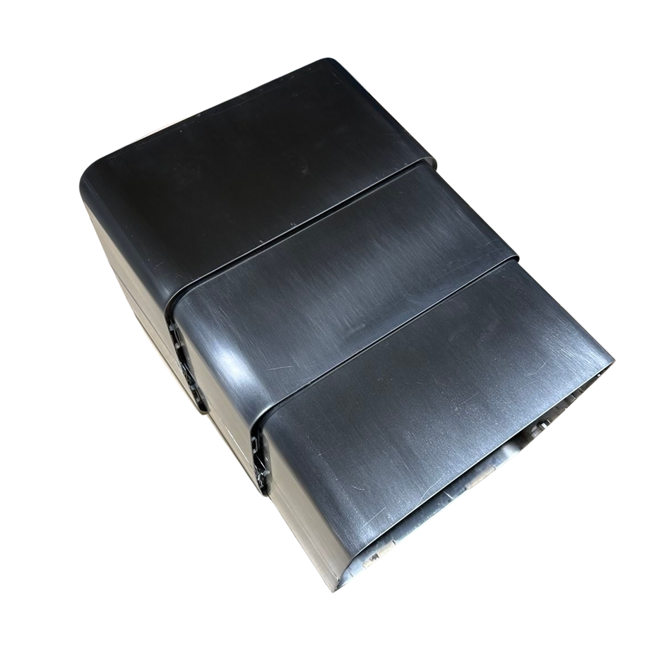 (1) KIT UPPER SHROUD P764336015
(1) SHROUD ASSY TOP INTERMED&nbsp;P146653459
(1) SHROUD ASSY BTM INTERMED P146653528